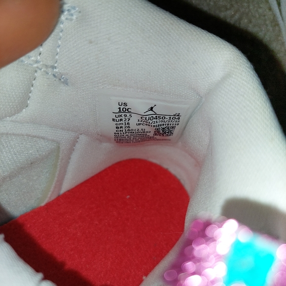 COPY - Nike Air Jordans kids - Picture 5 of 6